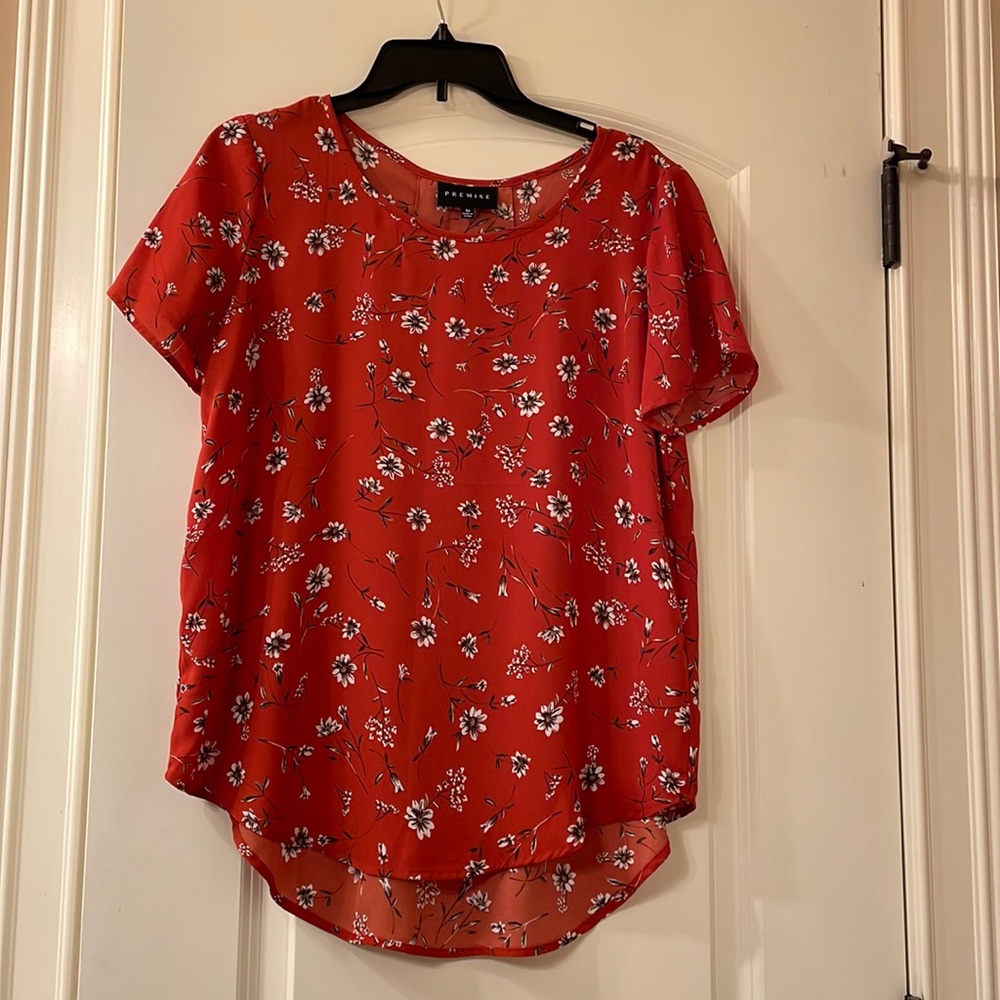 Floral top